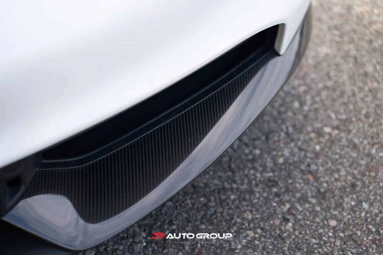 Used 2020 Porsche Taycan image 9
