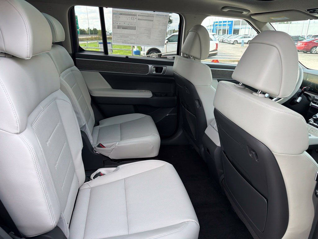 New 2027 Hyundai Santa Fe Limited AWD/4WD image 16