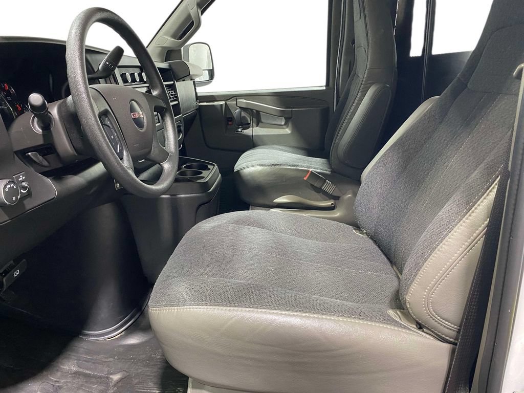 Used 2025 GMC Savana 2500 w/ Driver Convenience Package RWD image 17