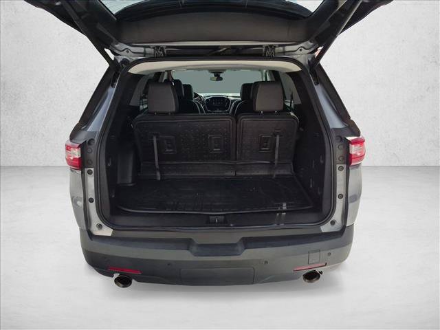 Used 2020 Chevrolet Traverse RS w/ LPO, Floor Liner Package FWD image 6