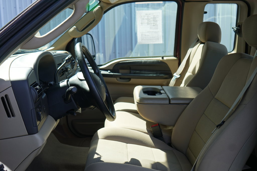 Used 2005 Ford F350 XLT AWD/4WD image 13