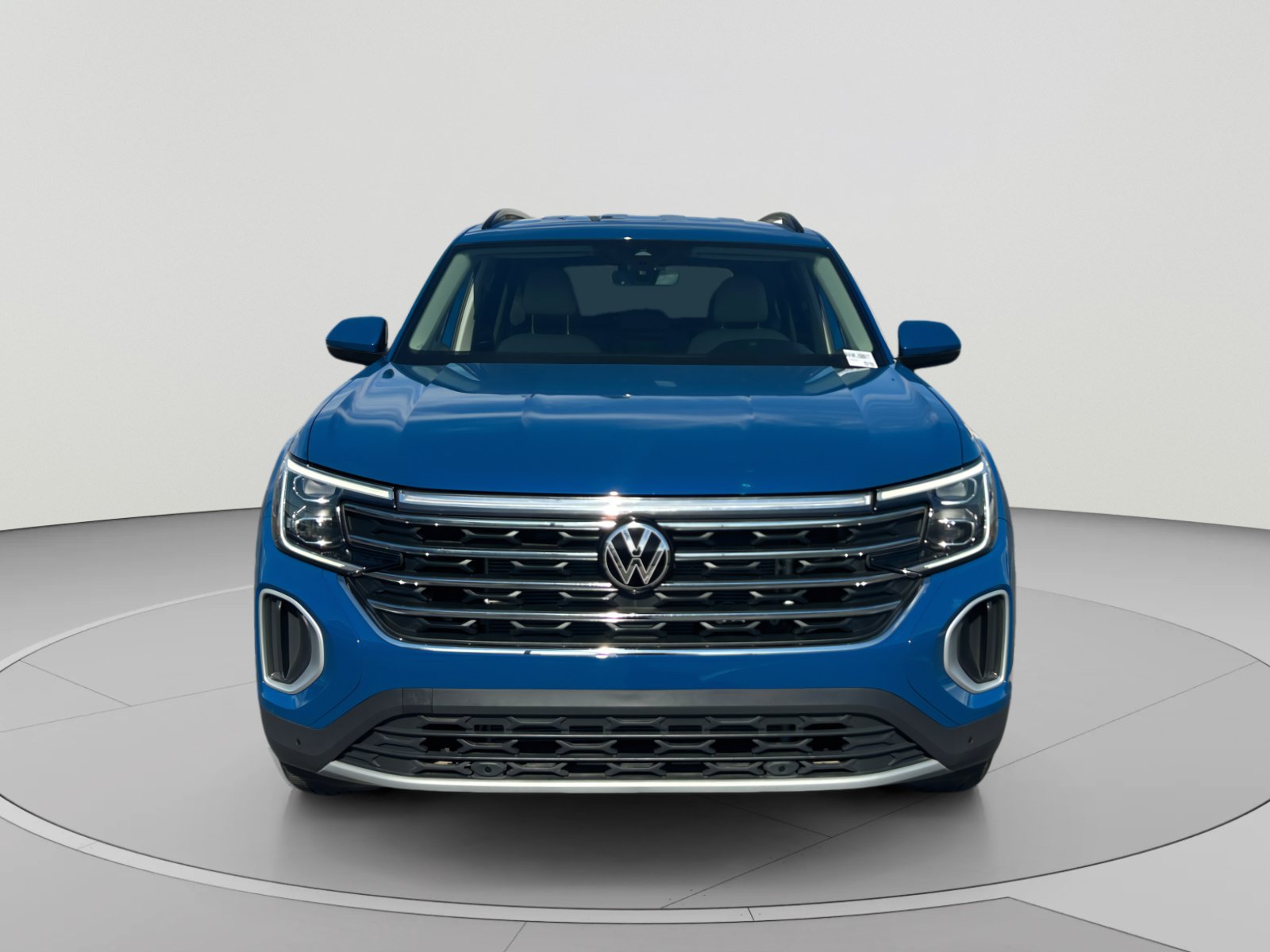 Certified 2026 Volkswagen Atlas SE FWD image 8