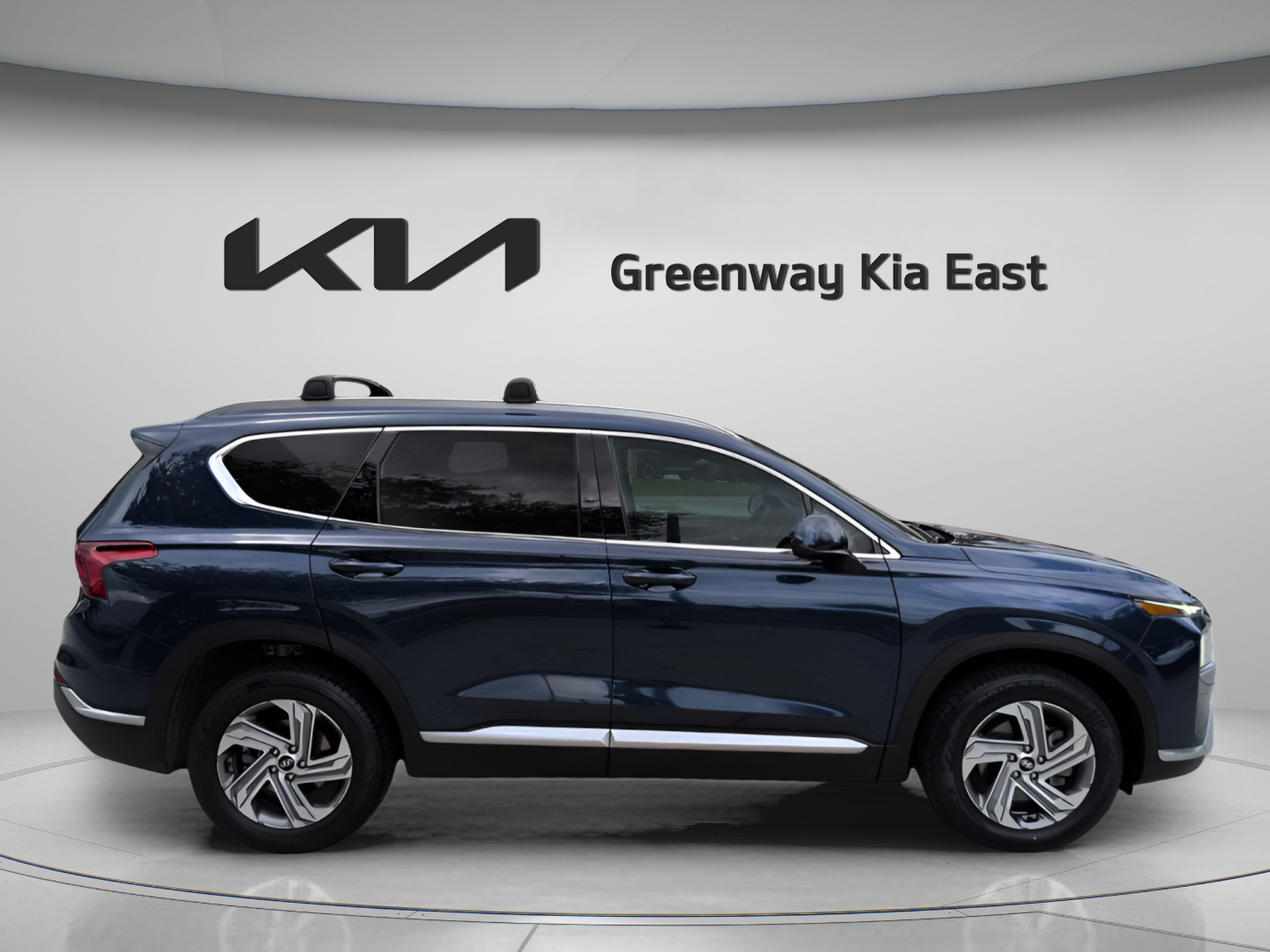 Used 2021 Hyundai Santa Fe SEL FWD image 5