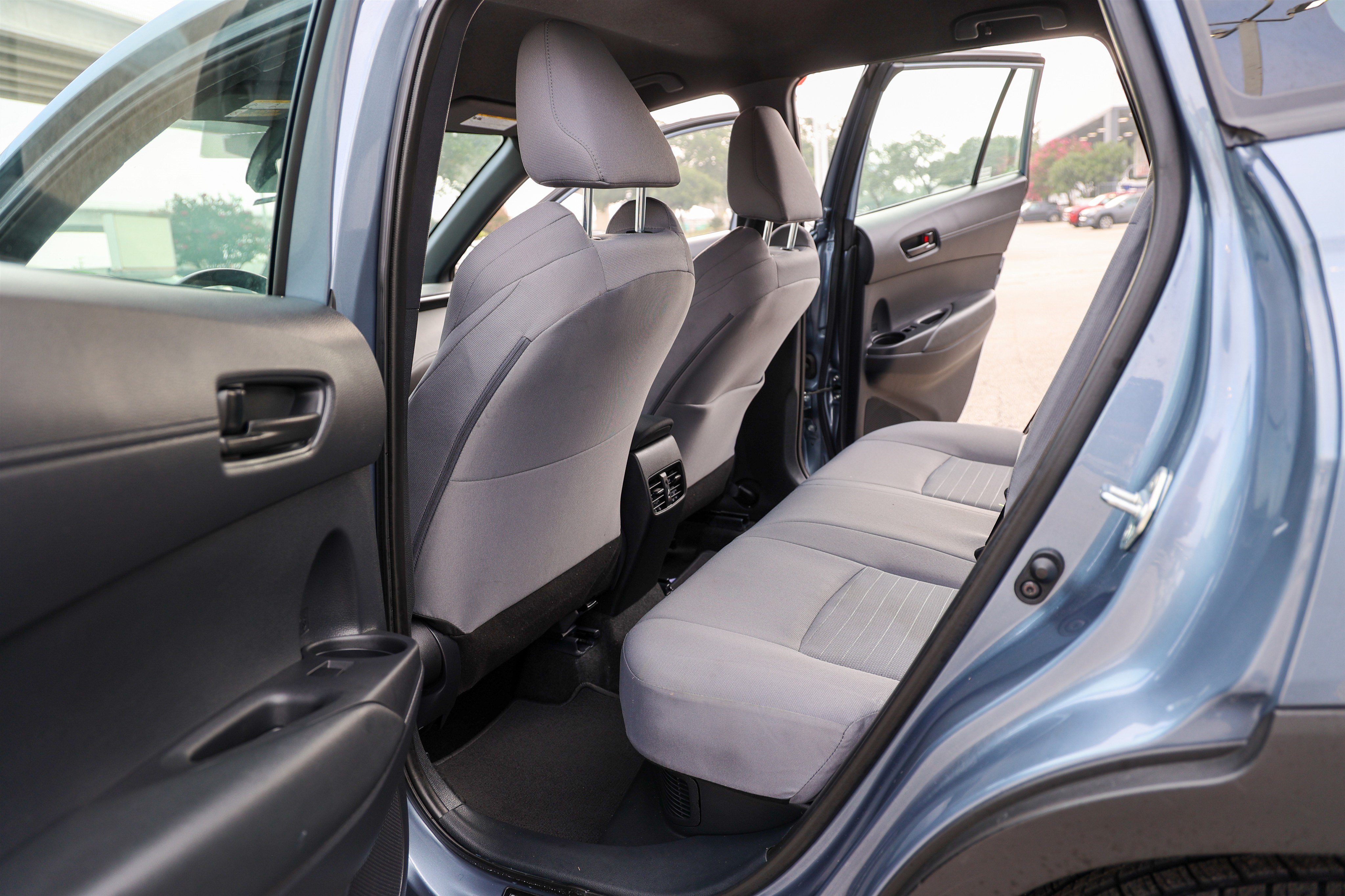 Used 2024 Toyota Corolla Cross AWD Hybrid image 34