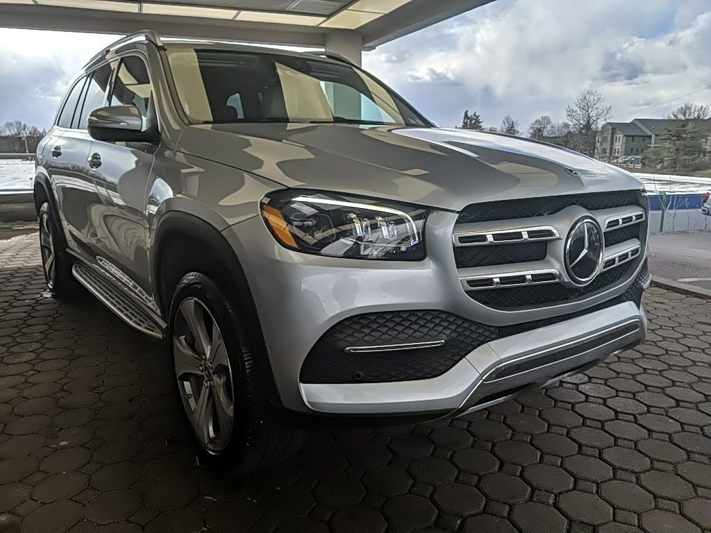 Used 2022 Mercedes-Benz GLS 450 4MATIC image 3