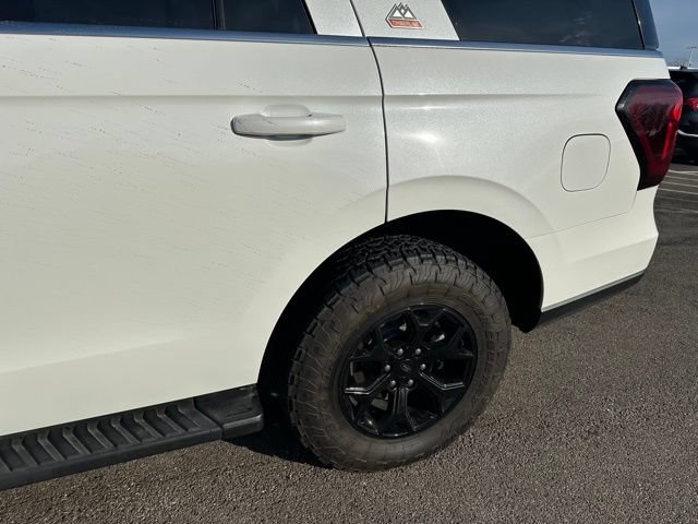 Used 2022 Ford Expedition Timberline AWD/4WD image 7