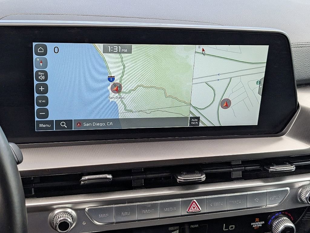 Used 2025 Kia Telluride S image 32