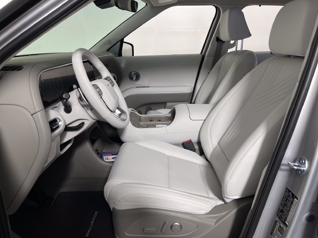 New 2026 Hyundai Palisade SEL w/ Tow & Go Package FWD image 12