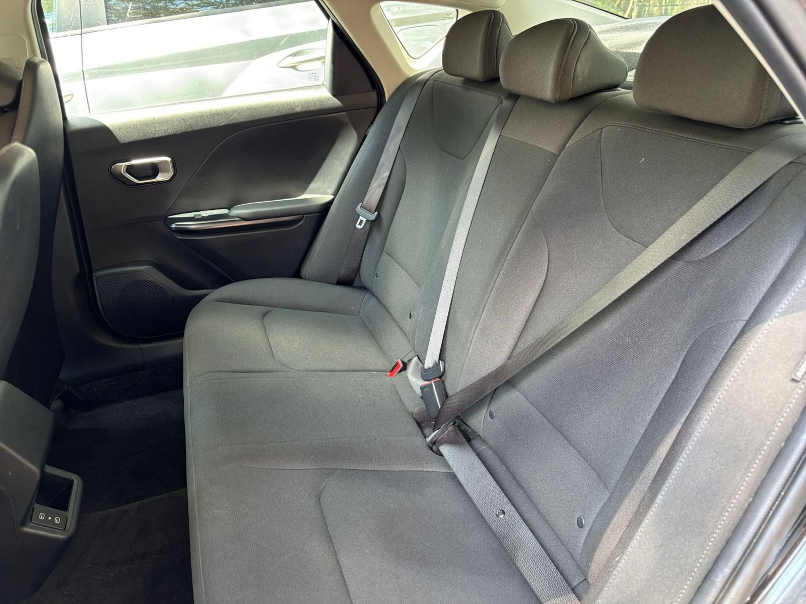 Used 2025 Kia K4 FWD image 36