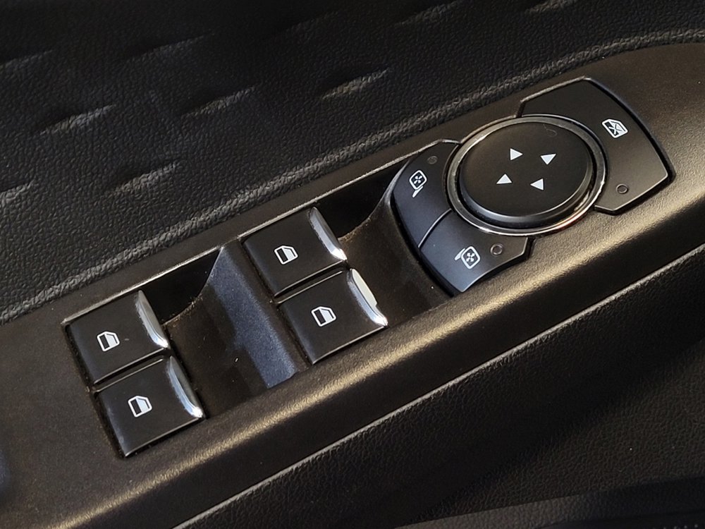 Used 2020 Ford Escape Titanium AWD/4WD image 27