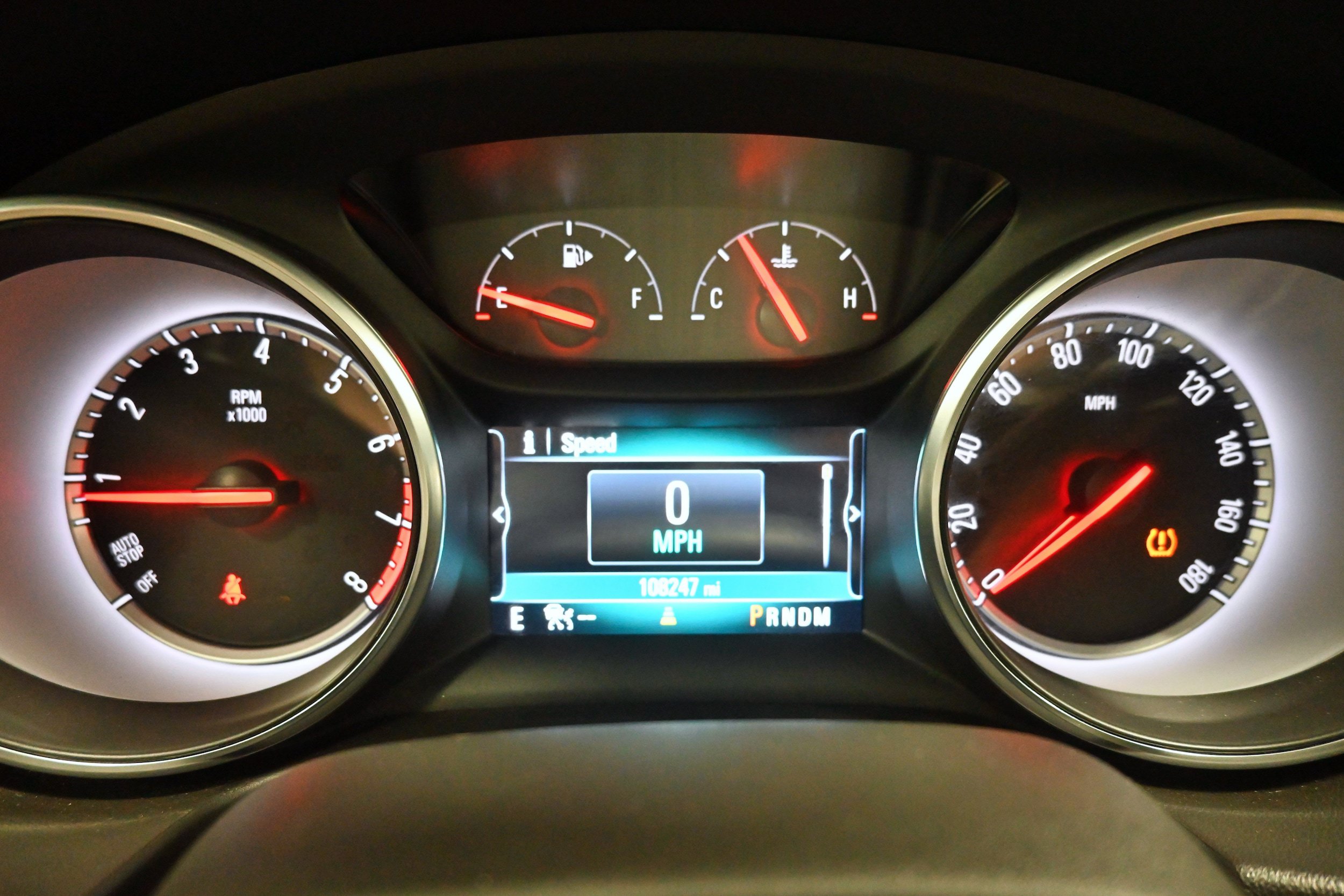 Used 2018 Buick Regal Essence w/ Driver Confidence Package #1 AWD/4WD image 8
