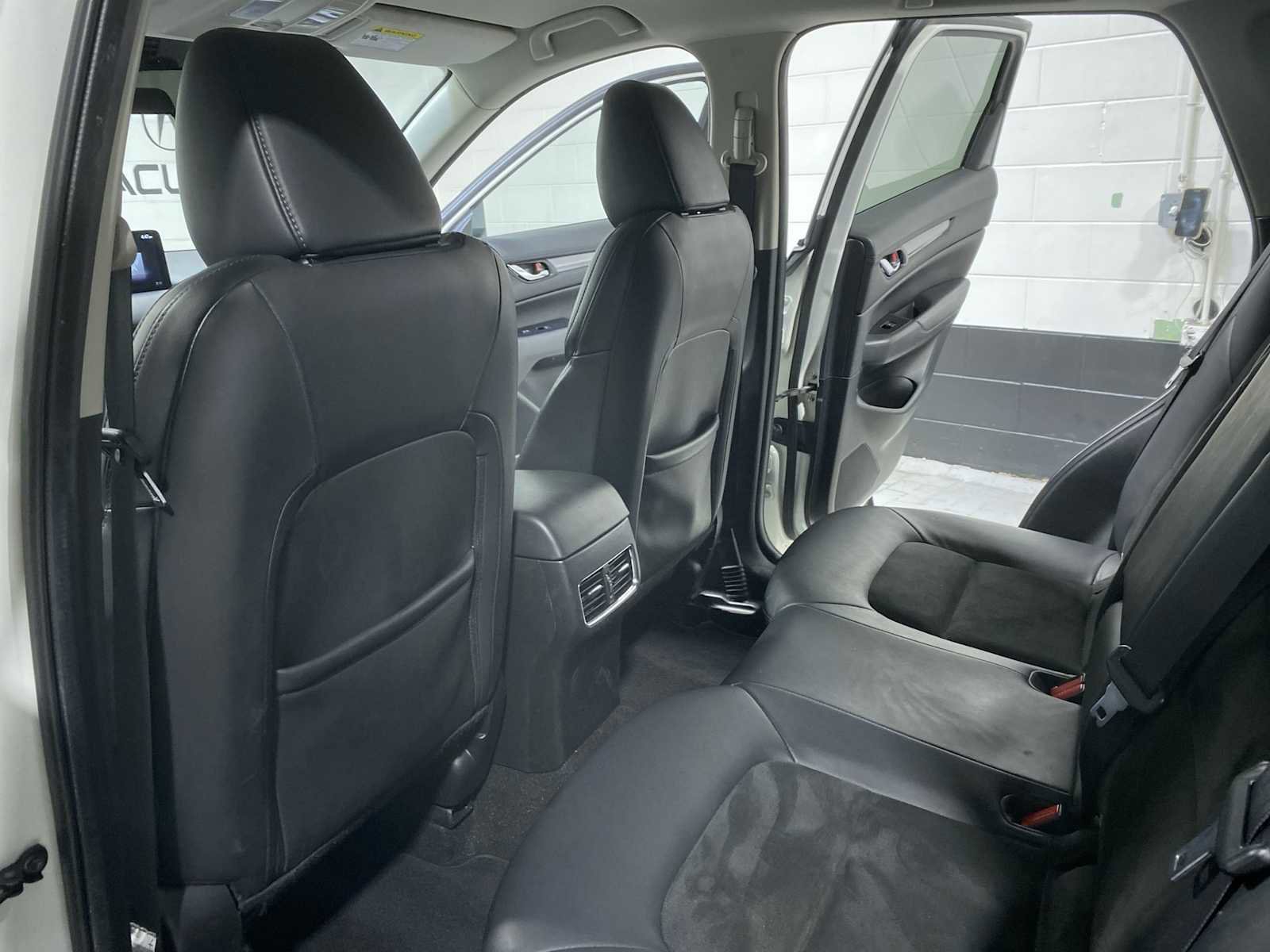 Used 2021 MAZDA CX-5 Touring image 12