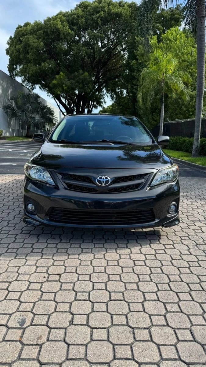 Used 2012 Toyota Corolla S image 2
