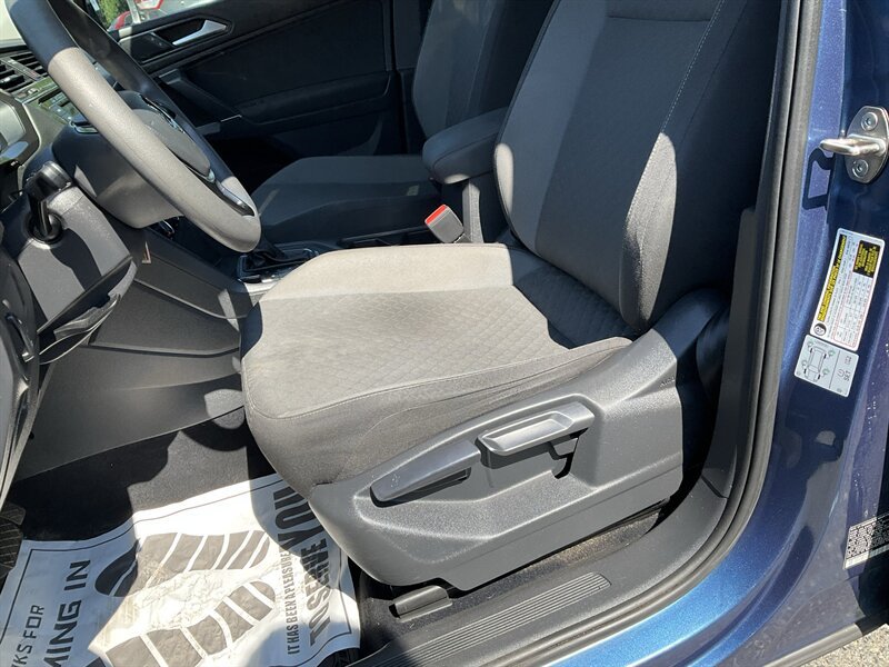 Used 2018 Volkswagen Tiguan S AWD/4WD image 20
