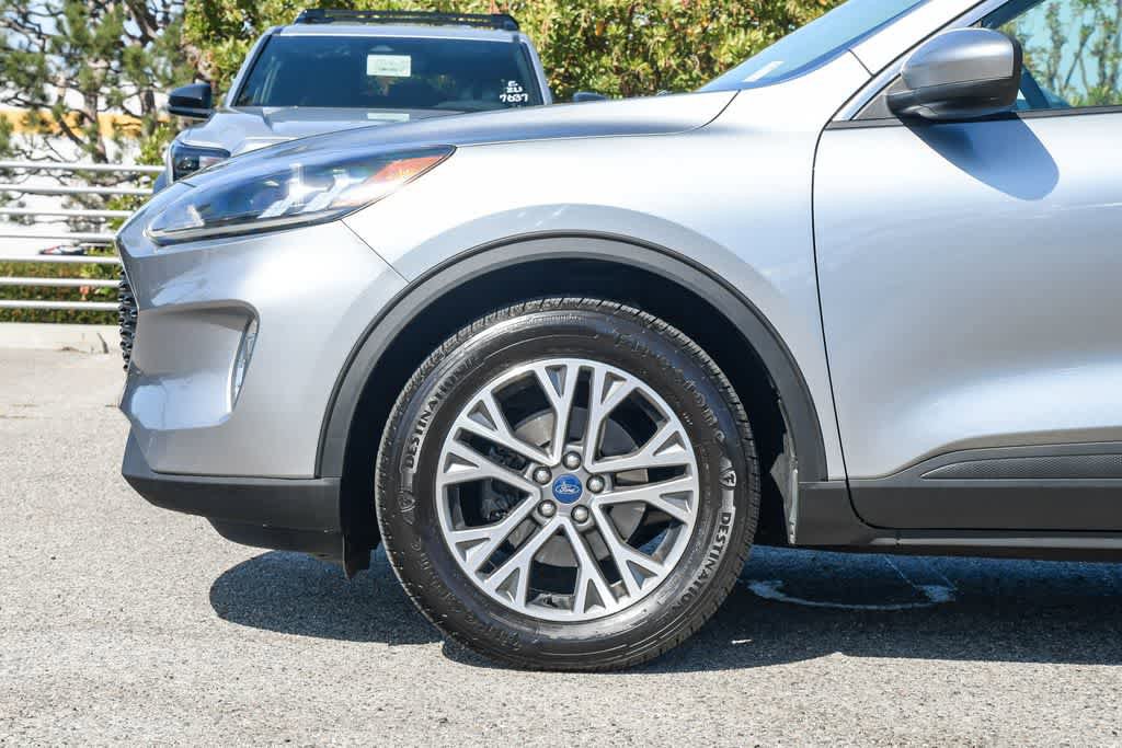 Used 2022 Ford Escape SEL AWD/4WD image 10