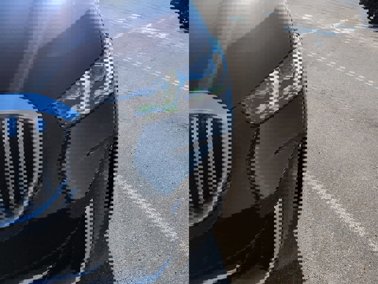 Used 2024 BMW X5 xDrive40i image 11