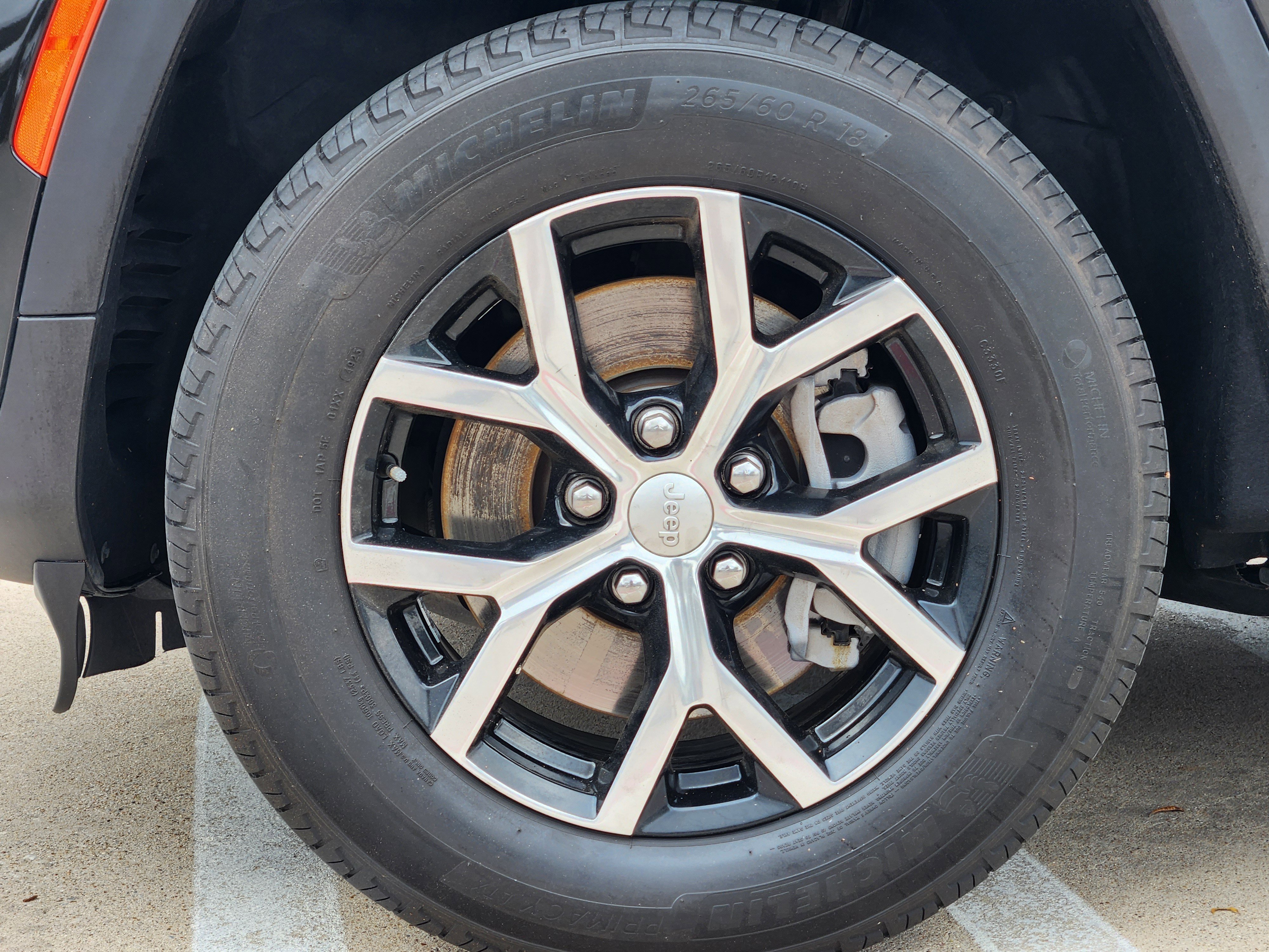 Used 2024 Jeep Grand Cherokee L Limited image 11