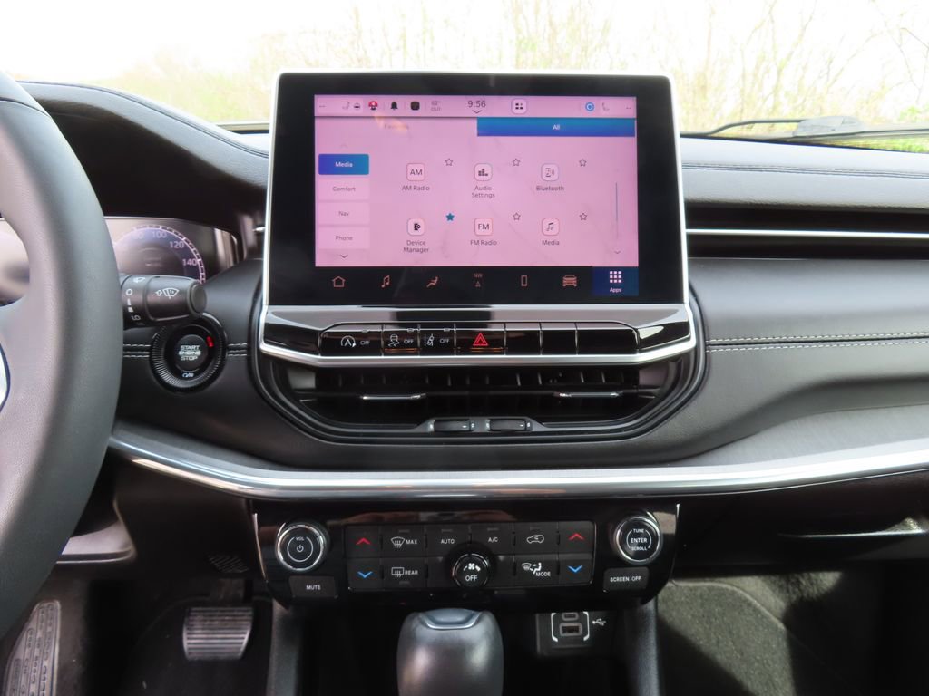 Used 2023 Jeep Compass High Altitude image 20