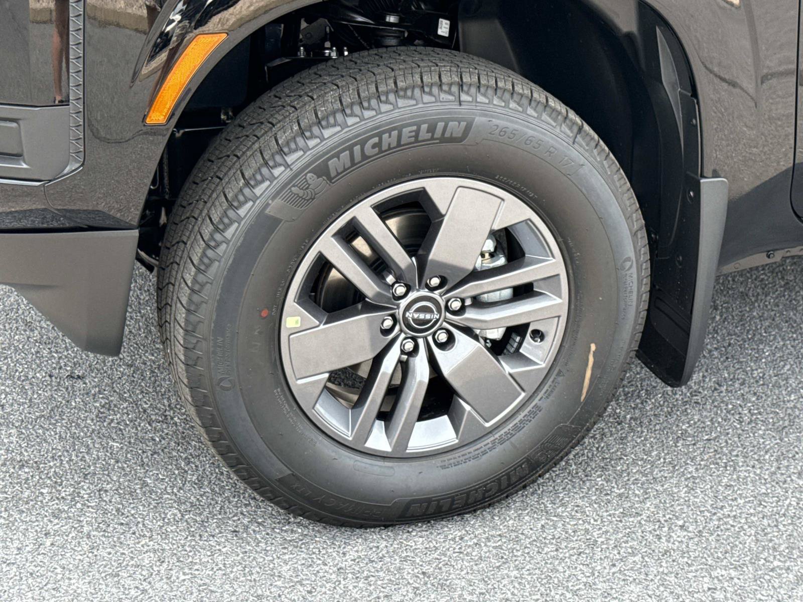 New 2026 Nissan Frontier SV w/ All-Weather Content Package AWD/4WD image 7