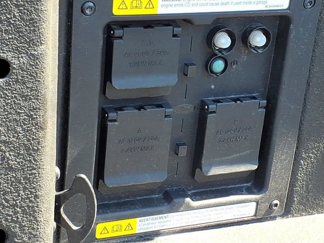 Certified 2022 Ford F150 Lariat w/ Equipment Group 502A High image 11