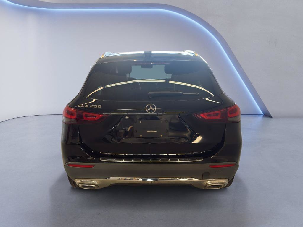 Used 2021 Mercedes-Benz GLA 250 w/ Premium Package image 7