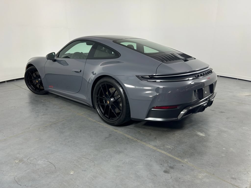 Used 2026 Porsche 911 Carrera GTS RWD image 3
