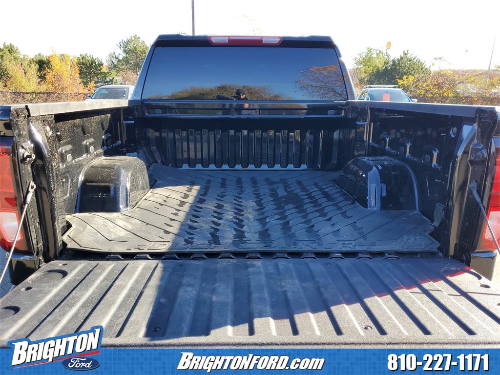 Used 2025 GMC Sierra 1500 Elevation image 7