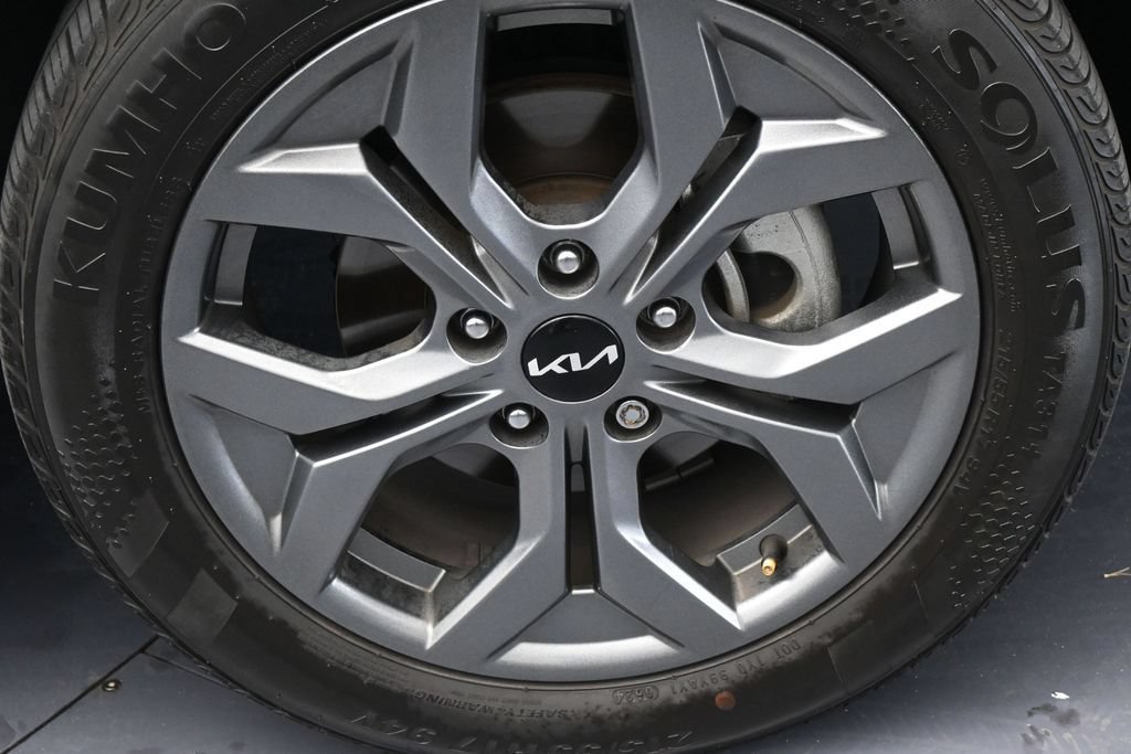 Used 2024 Kia Seltos S FWD image 43