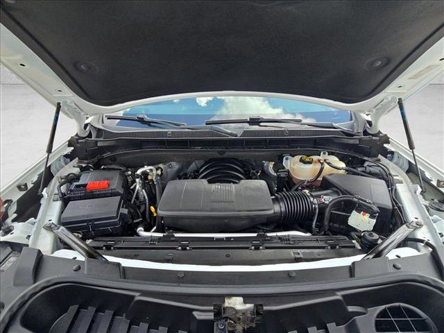 Used 2023 Chevrolet Suburban Premier image 23