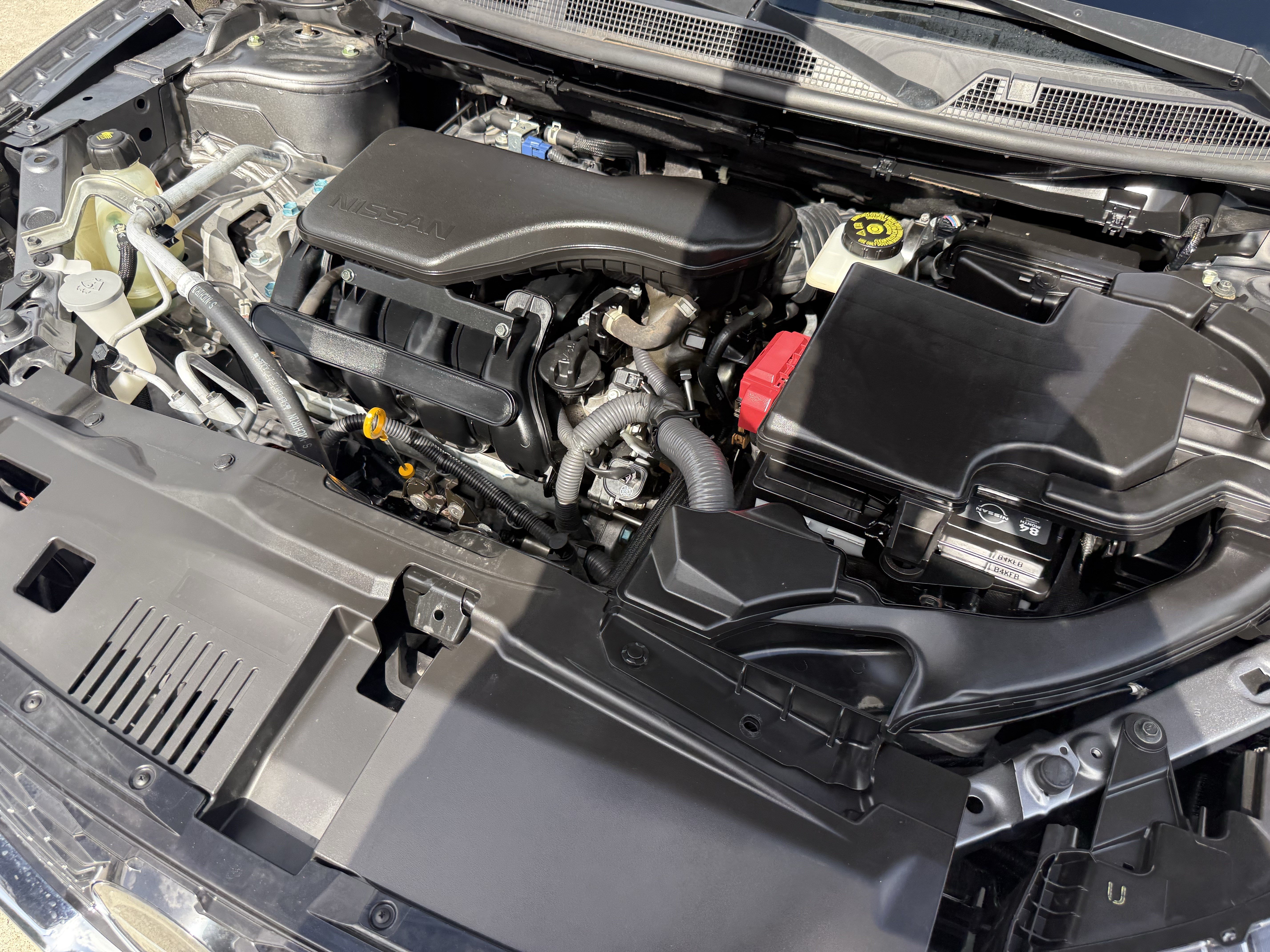 Used 2022 Nissan Rogue Sport SV FWD image 34