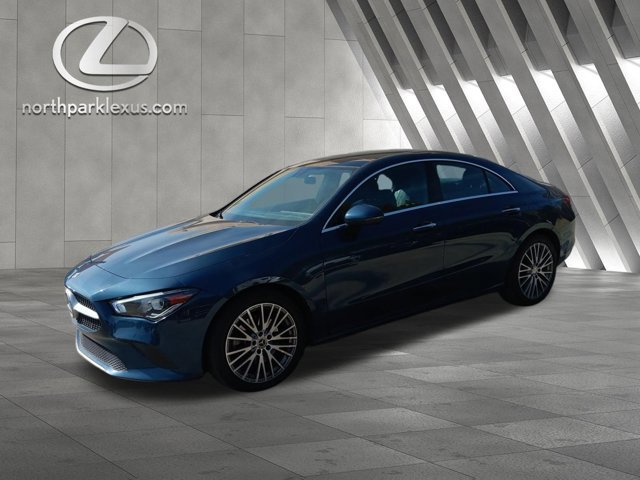 Used 2022 Mercedes-Benz CLA 250 image 3