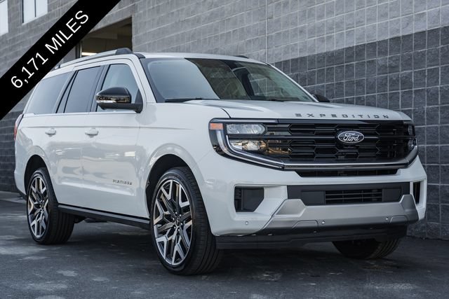 New 2026 Ford Expedition Platinum w/ Platinum Ultimate Package AWD/4WD image 1