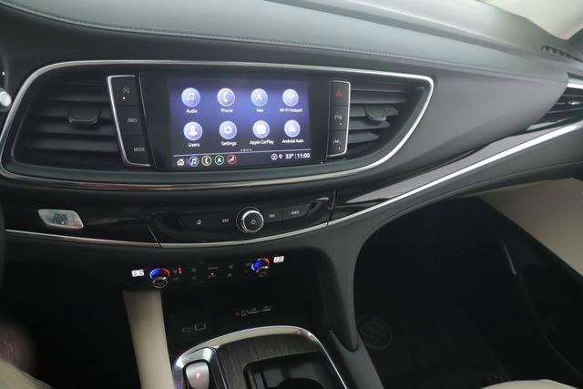 Used 2022 Buick Enclave Avenir w/ Avenir Technology Package image 28