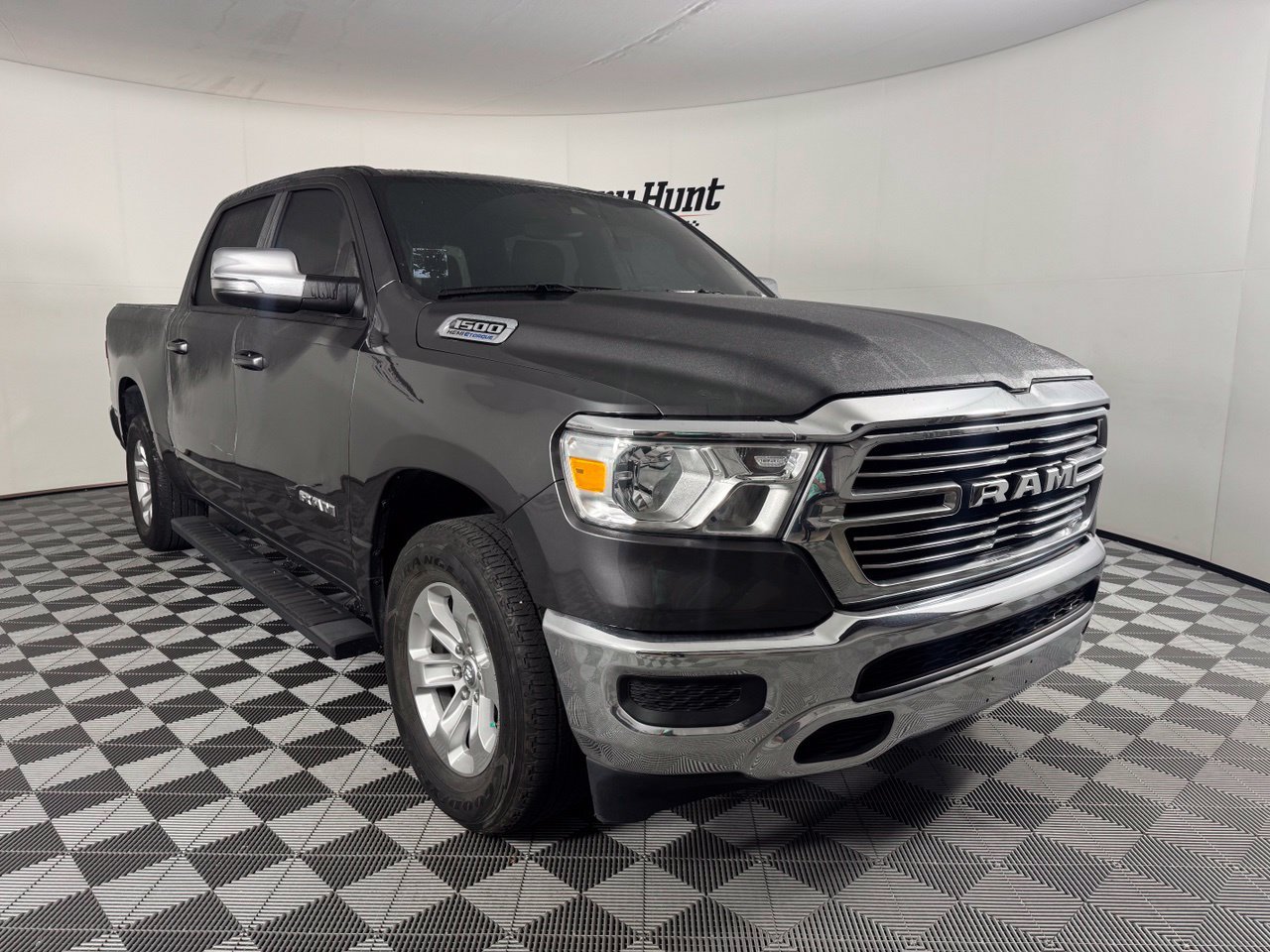 Used 2024 RAM 1500 Laramie RWD image 6