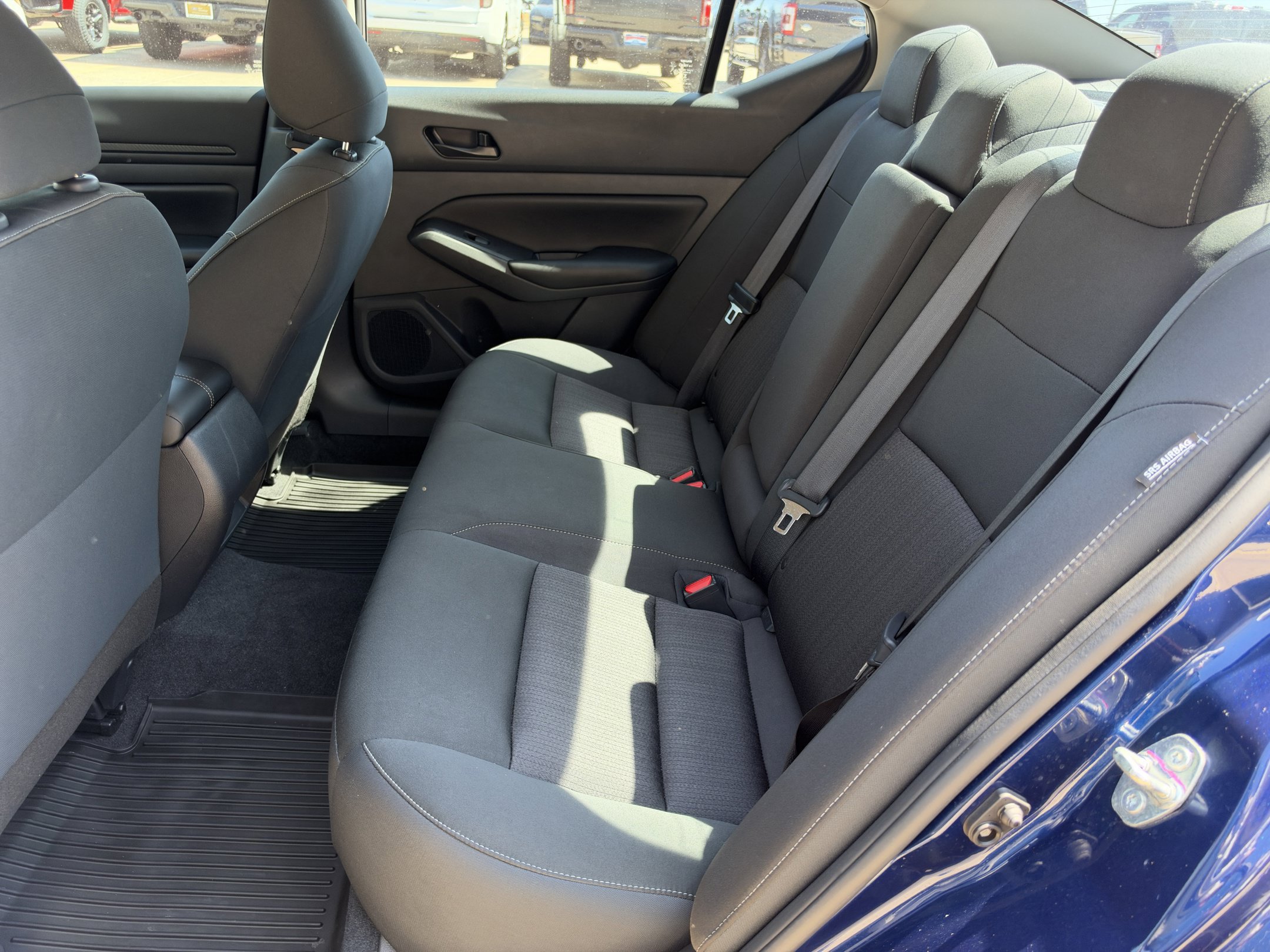 Used 2024 Nissan Altima 2.5 S FWD image 27