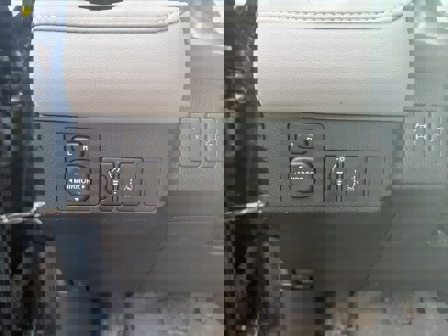 Used 2017 Toyota RAV4 Limited w/ Advanced Technology Package image 8