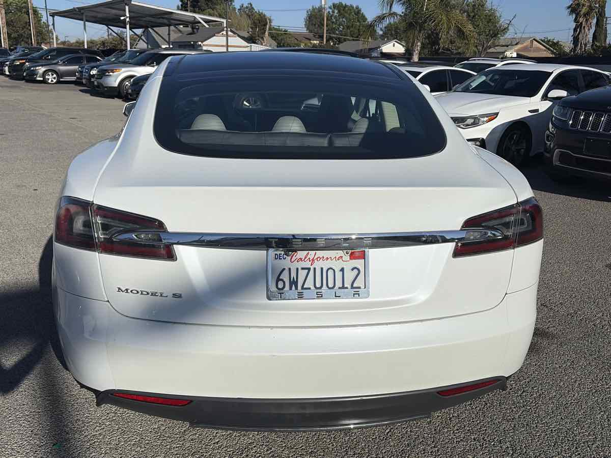 Used 2012 Tesla Model S RWD image 3