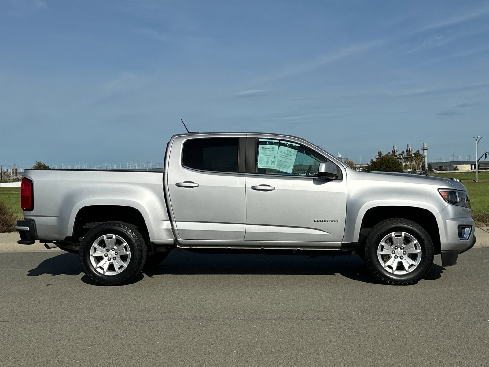 Used 2018 Chevrolet Colorado LT w/ LT Convenience Package image 3