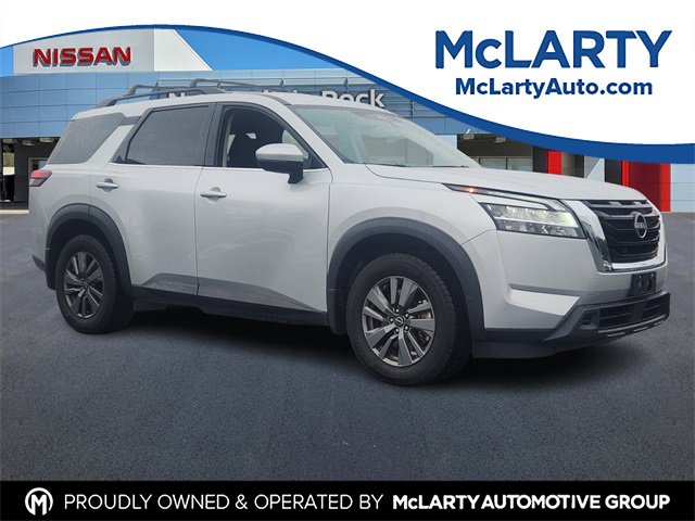Used 2022 Nissan Pathfinder SV