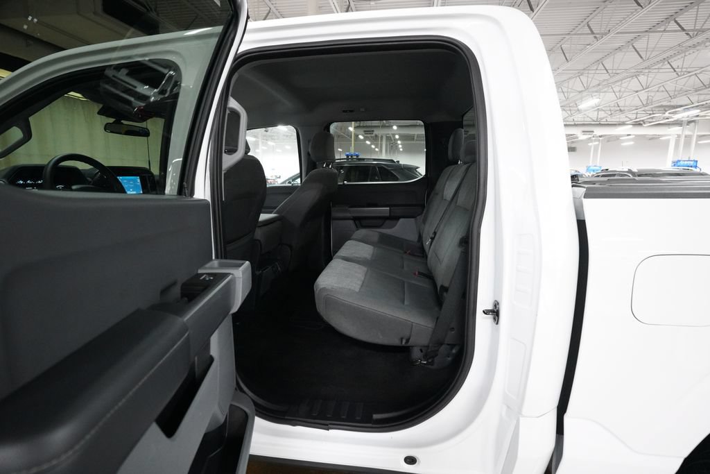 Used 2022 Ford F150 XLT w/ Trailer Tow Package AWD/4WD image 17