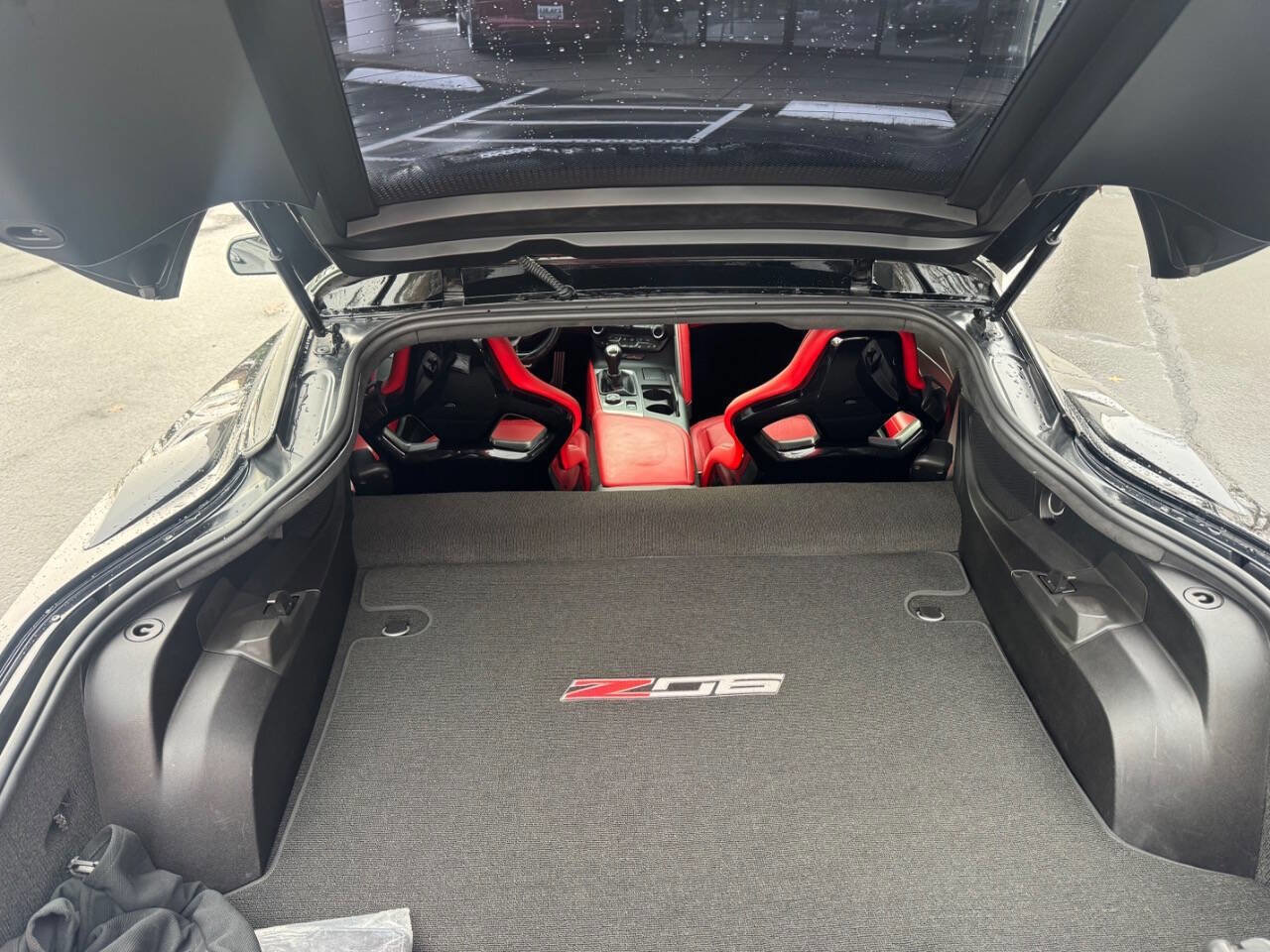 Used 2016 Chevrolet Corvette Z06 w/ 3LZ Preferred Equipment Group image 10