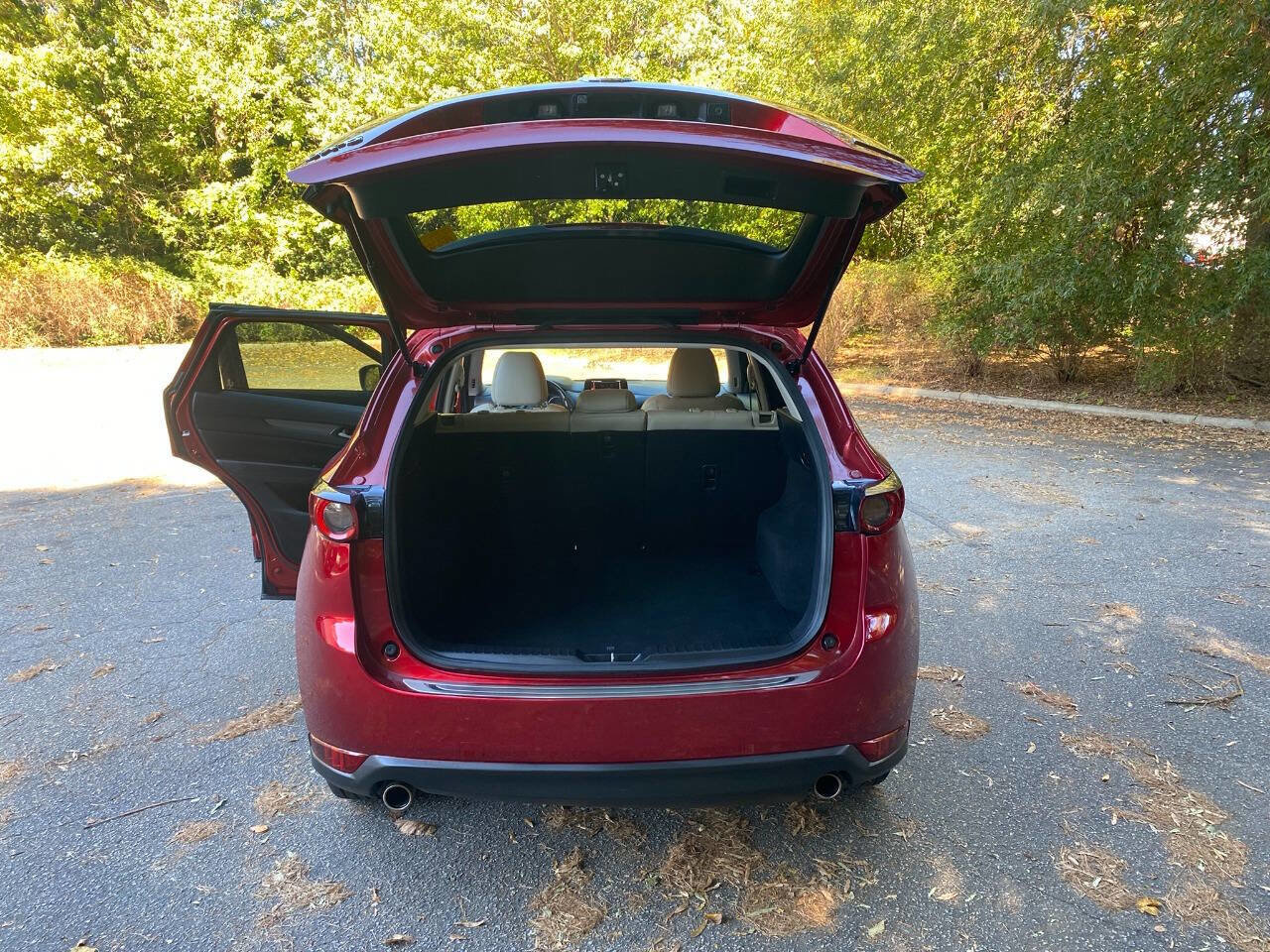 Used 2020 MAZDA CX-5 Touring image 42