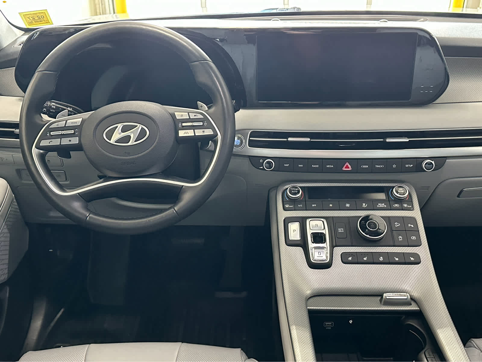 Used 2025 Hyundai Palisade SEL image 11