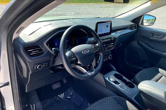 Used 2023 Ford Escape Active AWD/4WD image 11