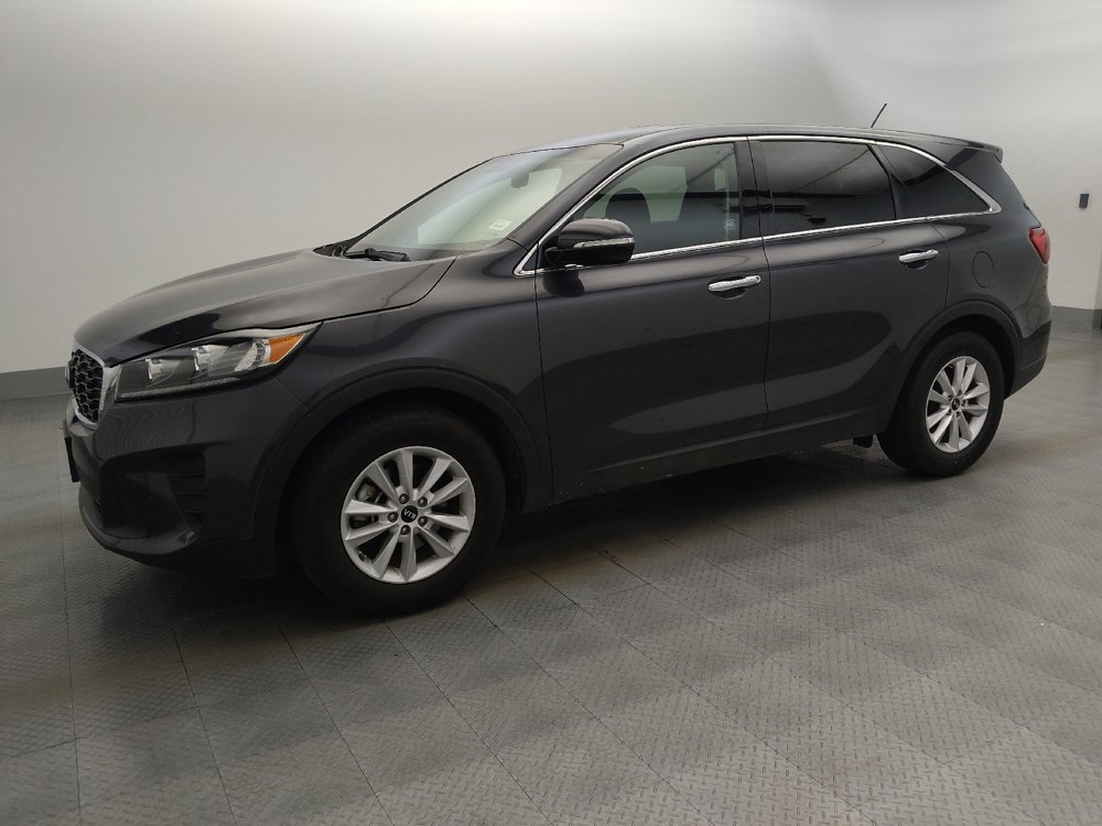 Used 2019 Kia Sorento FWD V6 image 2
