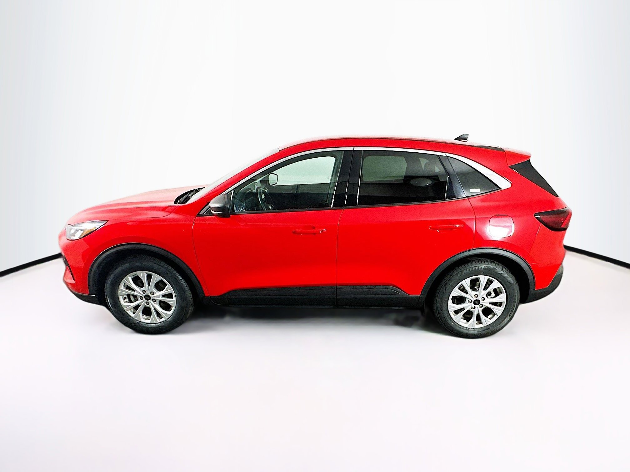 Used 2024 Ford Escape Active image 4