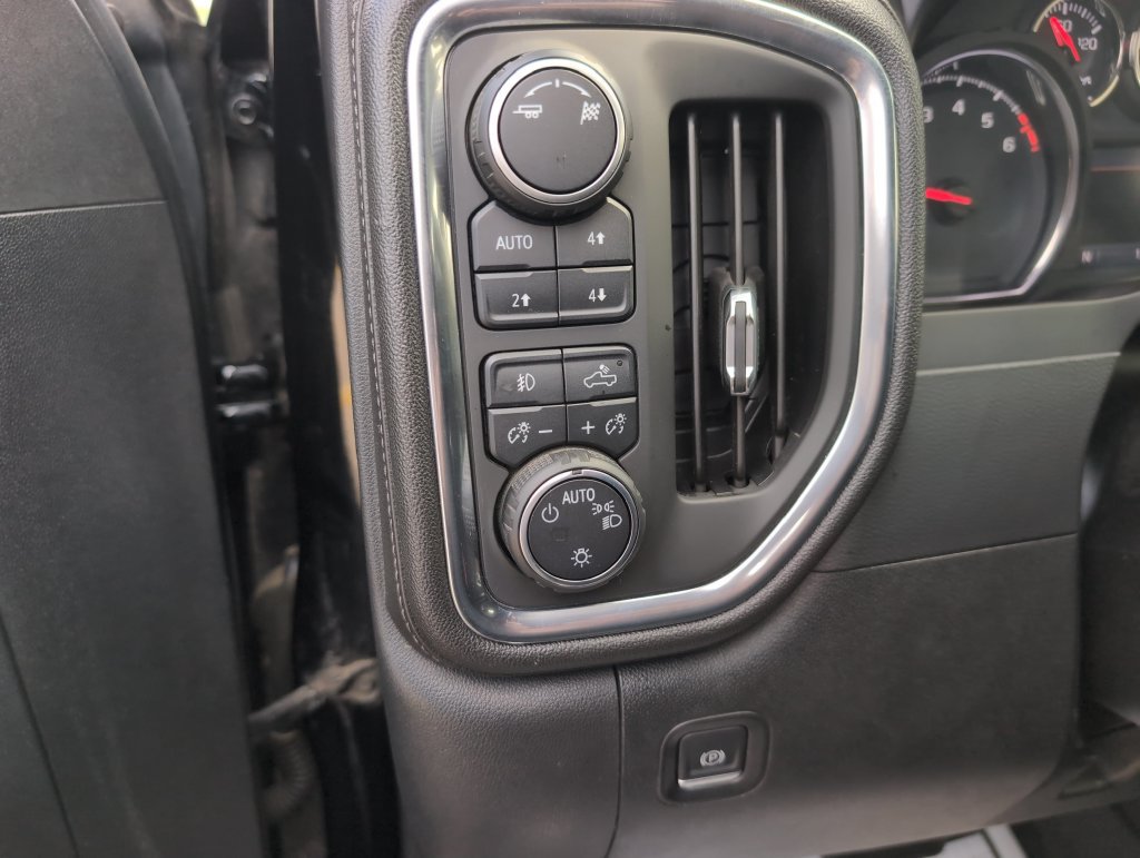 Used 2019 Chevrolet Silverado 1500 LT Trail Boss AWD/4WD image 20