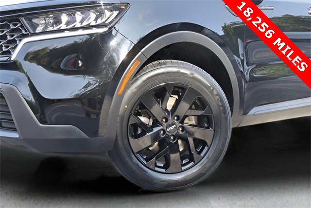 Used 2022 Kia Sorento S image 10