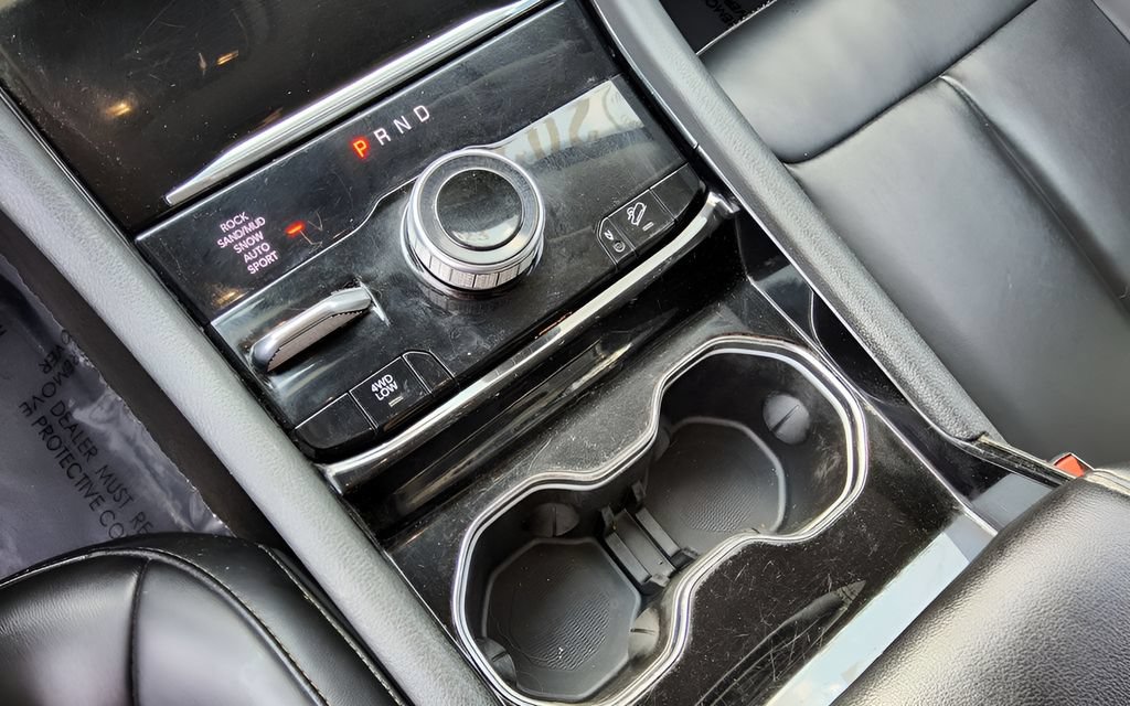 Used 2023 Jeep Grand Cherokee 4WD 4xe image 16