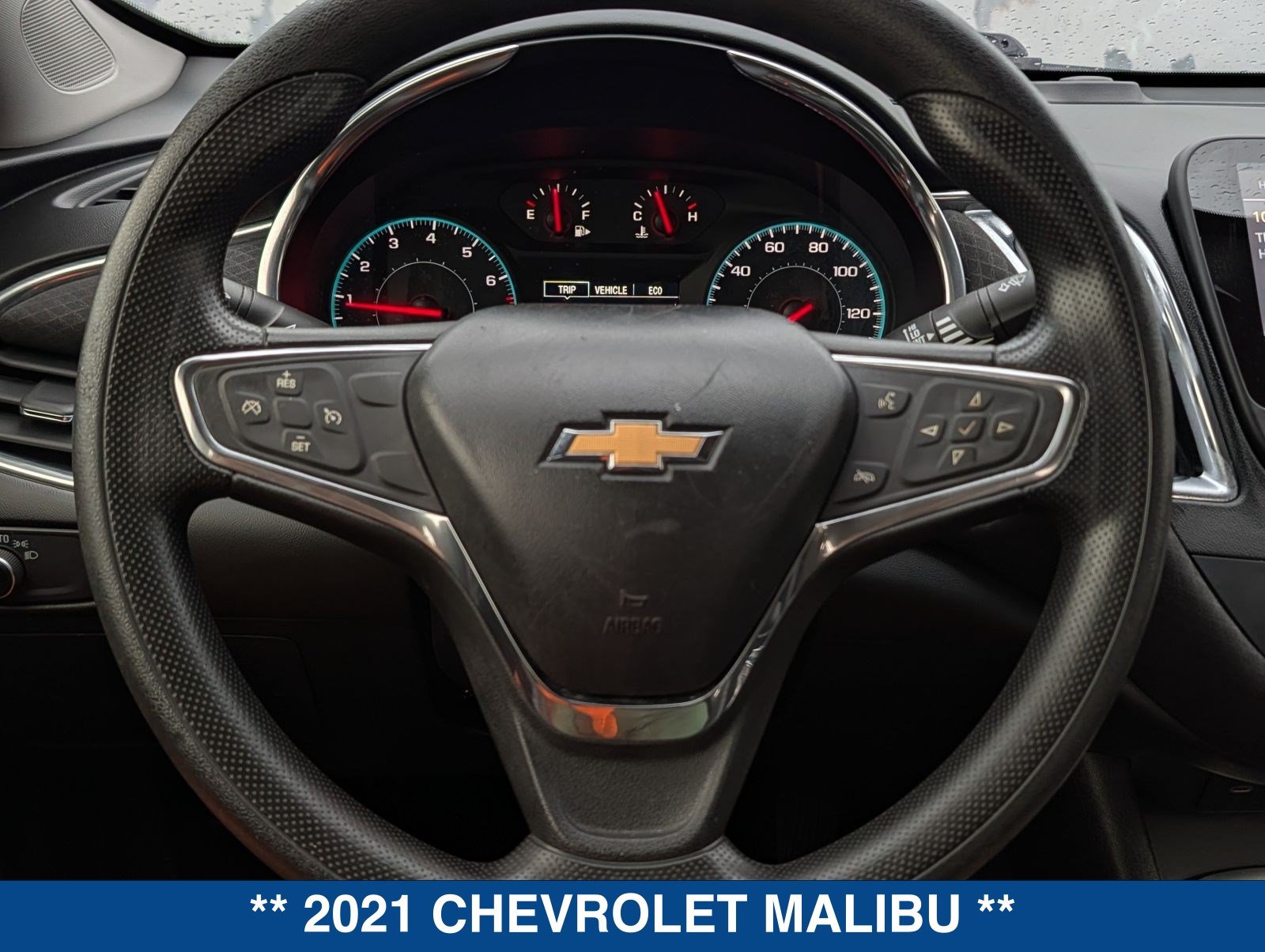 Used 2021 Chevrolet Malibu LT FWD image 26